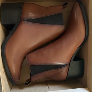Cognac Steve Madden bootie